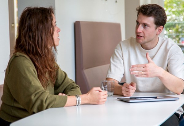 Efficience et travail social, un mariage impossible ? Efficience et travail social, un mariage impossible ?