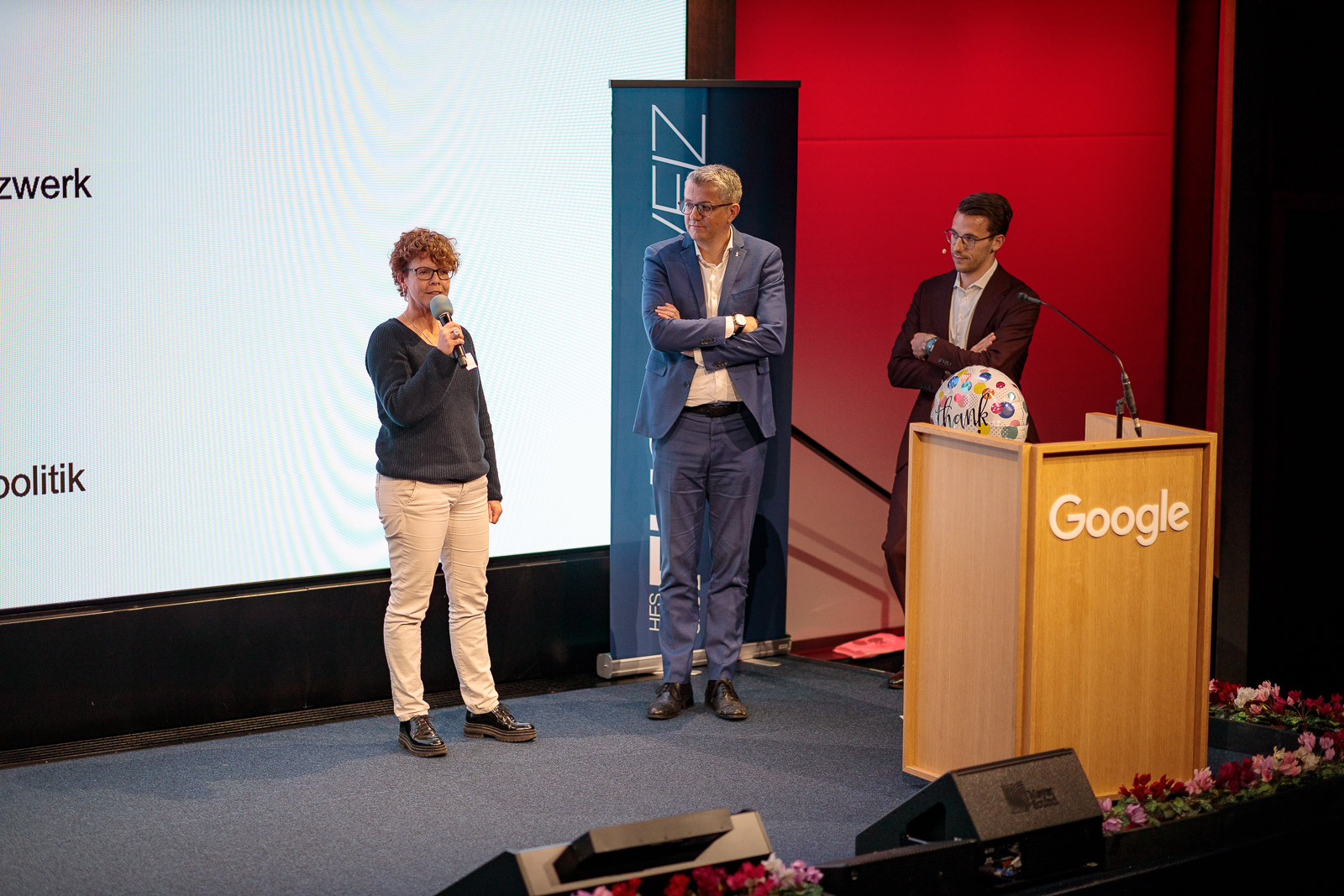 Deborah Berra se présente en tant que nouvelle membre du comité directeur