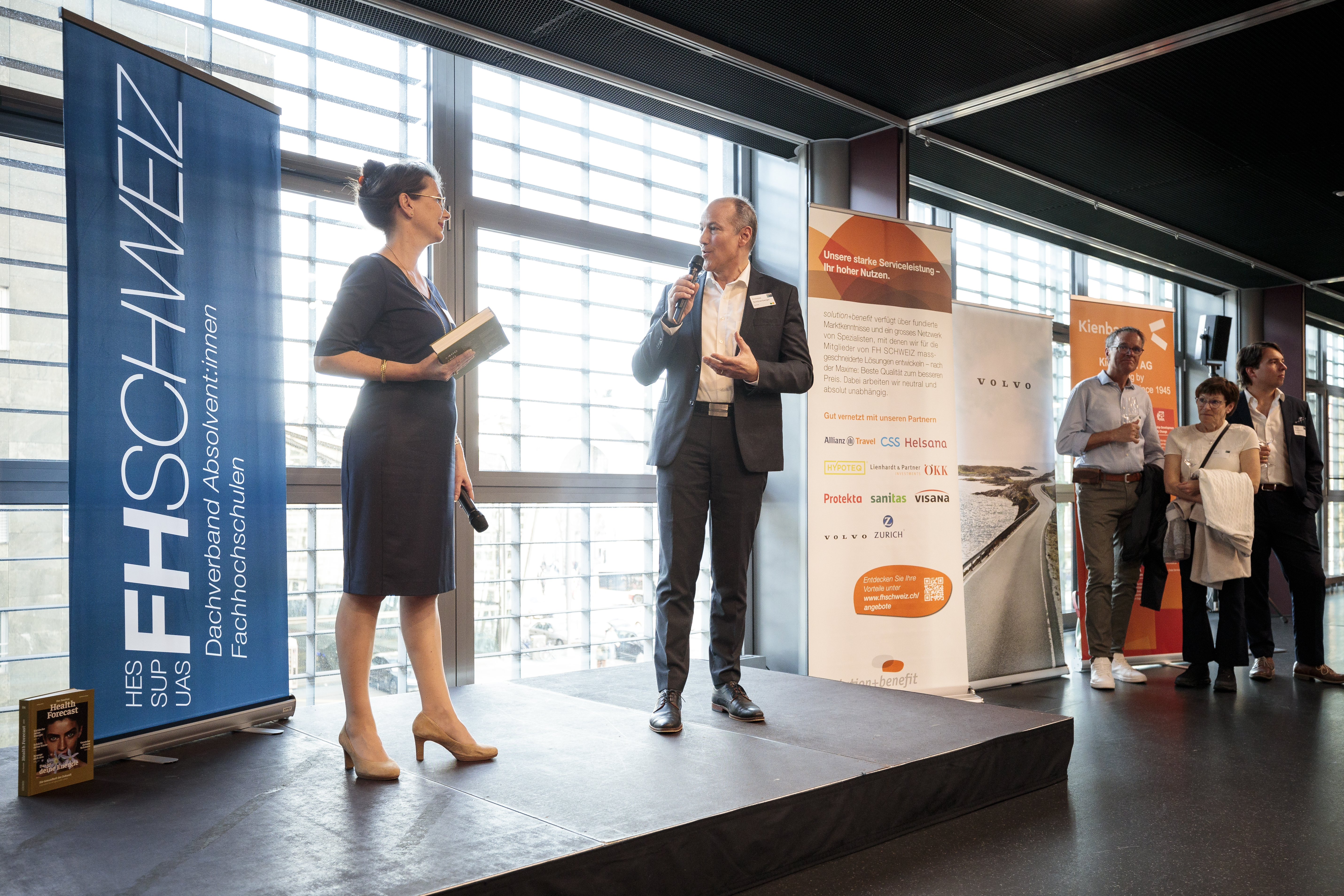 Regina Durrer (conseillère nationale, conseillère HES SUISSE) & Andreas Schönenberger (CEO Sanitas)